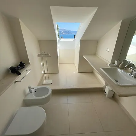 아파트 Blue Horizon Retreat-luxury Penthouse