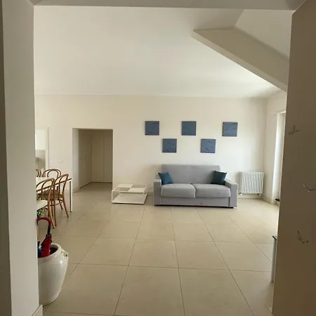Blue Horizon Retreat-luxury Penthouse * ראפאלו