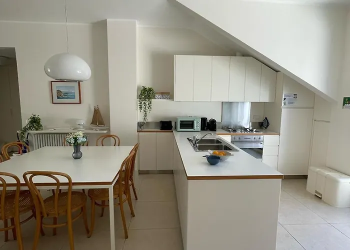 Blue Horizon Retreat-luxury Penthouse Apartman