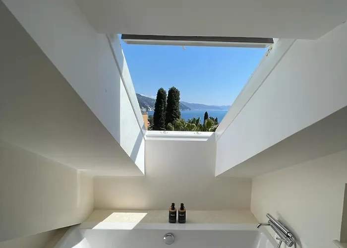 Blue Horizon Retreat-luxury Penthouse Apartman *